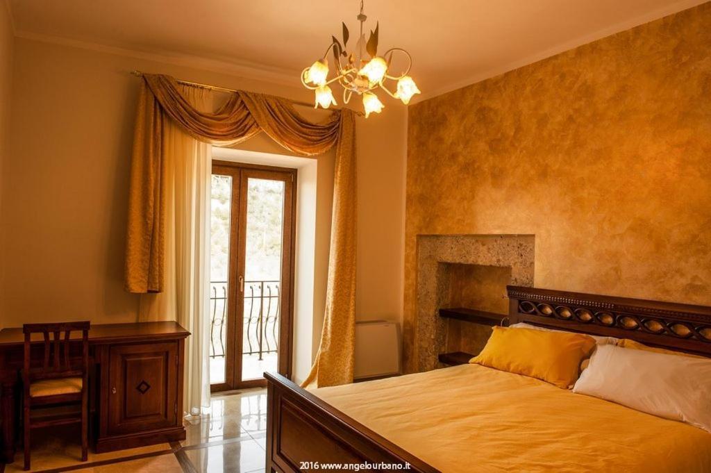 فيلا Il Casale Della Regina Arpino المظهر الخارجي الصورة