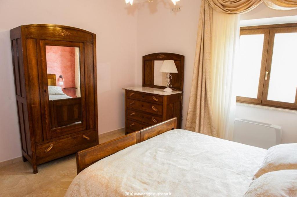 فيلا Il Casale Della Regina Arpino المظهر الخارجي الصورة